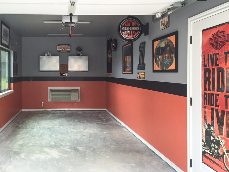 Garage Before Modular Flooring Installation