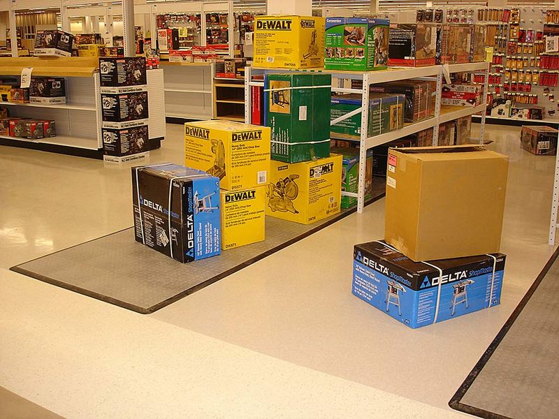 Modular Flooring For Shop